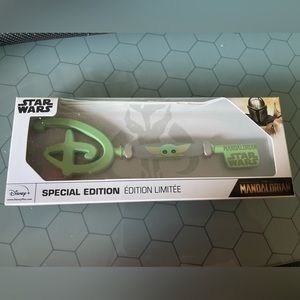Star Wars Mandalorian Collectors Key